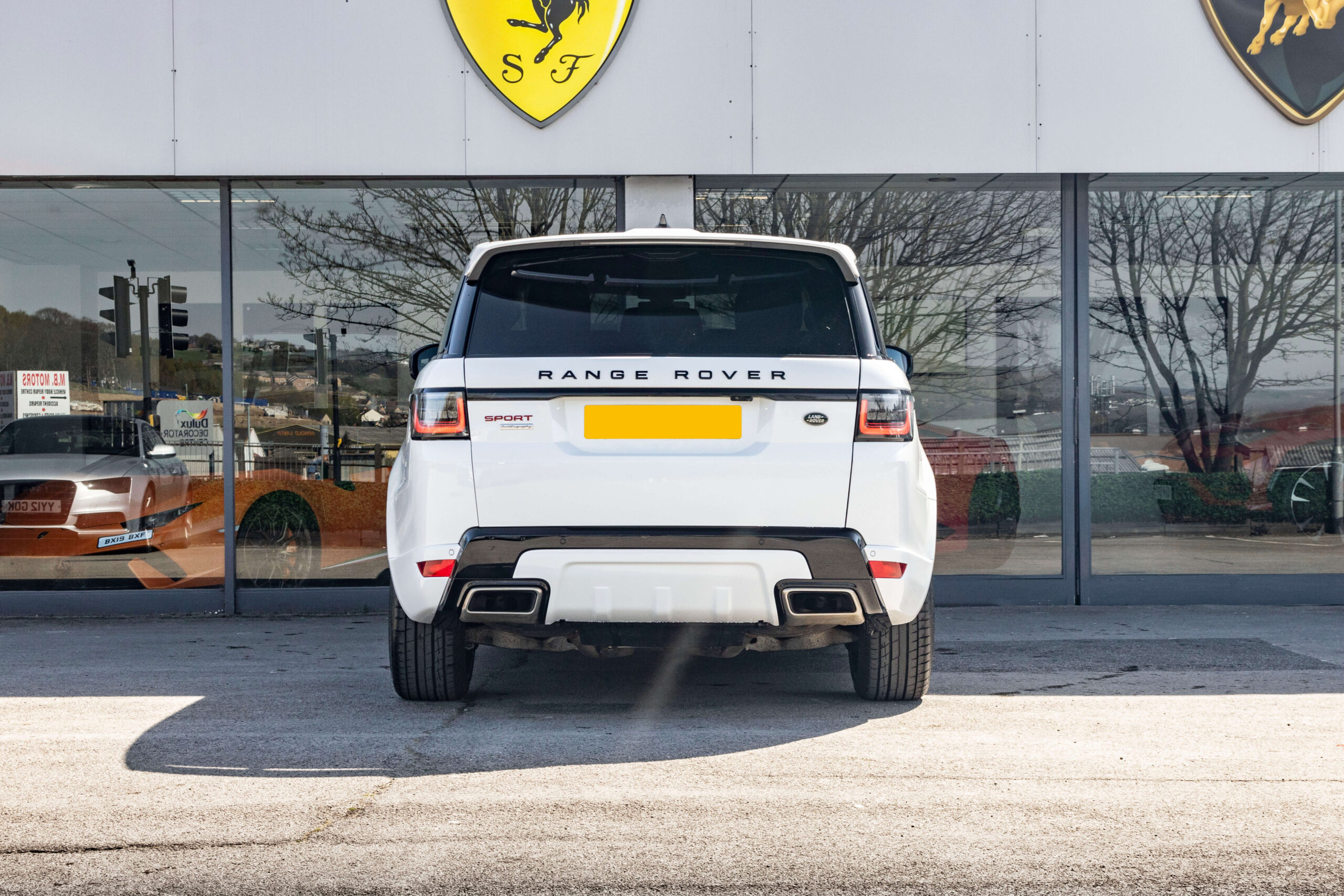 Range Rover Sport Hire in UK Range Rover Revere Sport Rental