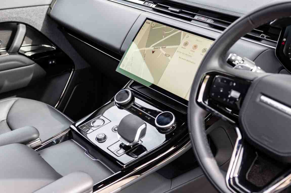 Halifax airport transfer for business travel