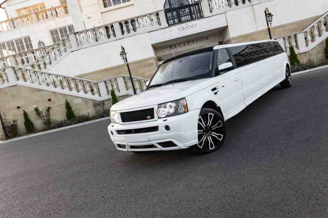 limousine hire Halifax for luxury travel