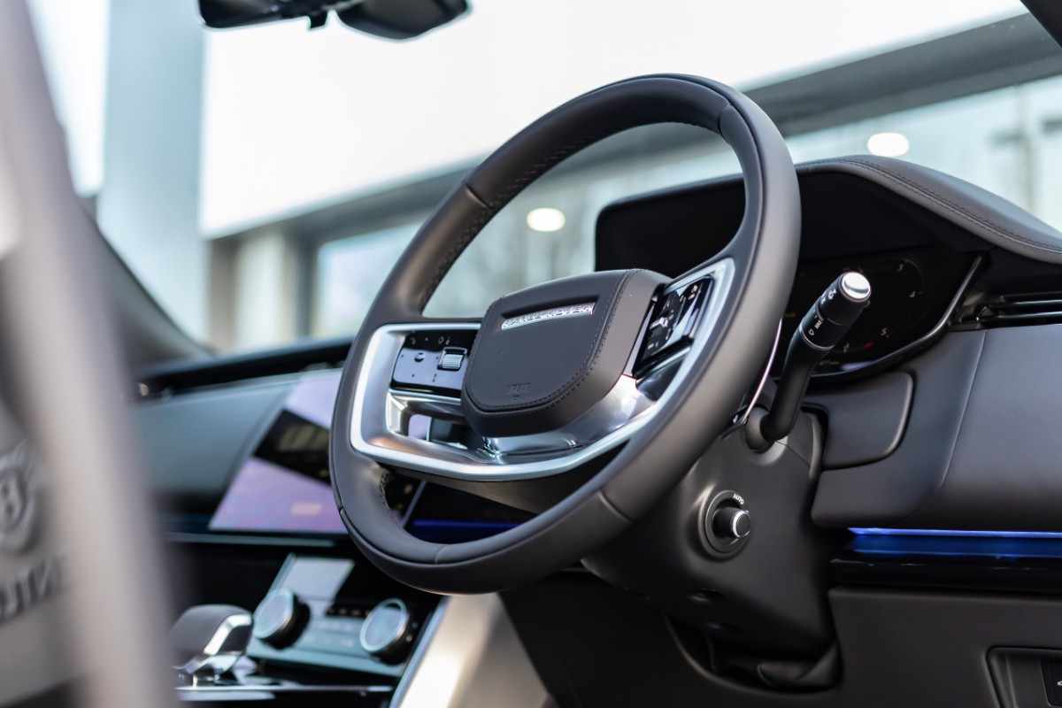Affordable and reliable airport transfer service in Halifax